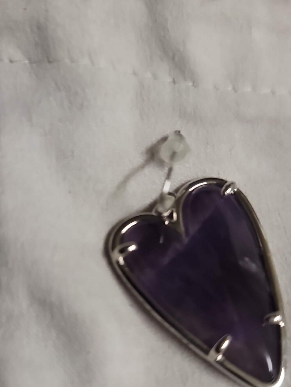 Kendra Scott Ansley Amethyst Heart Drop Earrings in Deep Purple - Picture 3 of 5